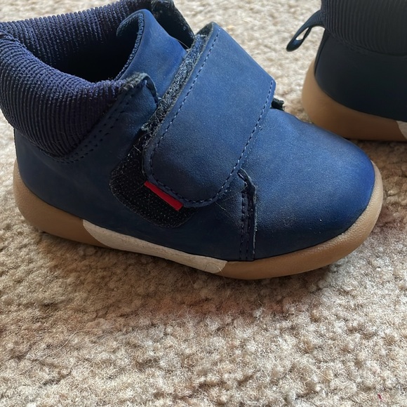 Wonder Nation Toddler Boys Size 5 Blue High Tops - Picture 3 of 8